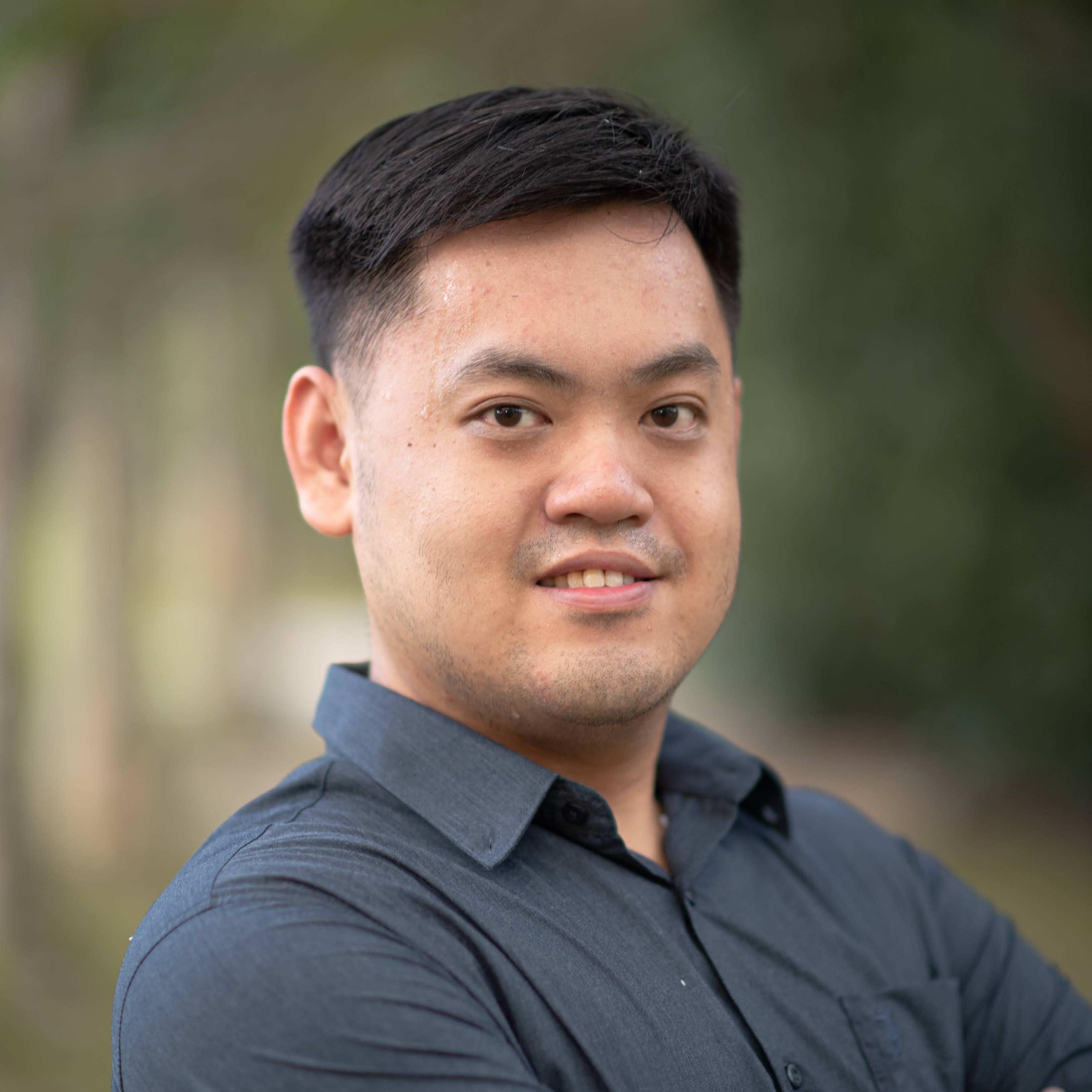 Chun Hui Lee